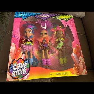 Cave club dolls